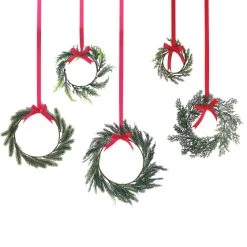 Amscan_OO Rustic Red Mini Foliage Wreath Decorations 5pk
